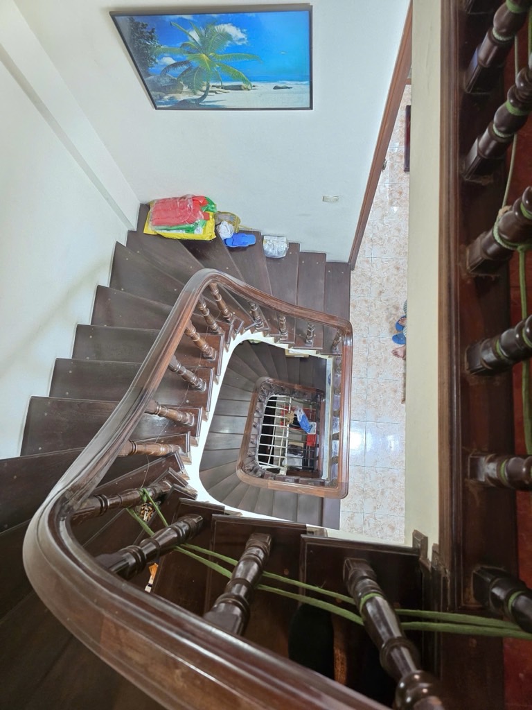 Bán nhà Tôn Đức Thắng - diện tích 43.6m2 4 tầng - Mặt phố kinh doanh sầm uất - giá 28,6 tỷ