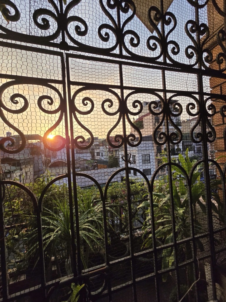 Bán nhà Tôn Đức Thắng - diện tích 43.6m2 4 tầng - Mặt phố kinh doanh sầm uất - giá 28,6 tỷ