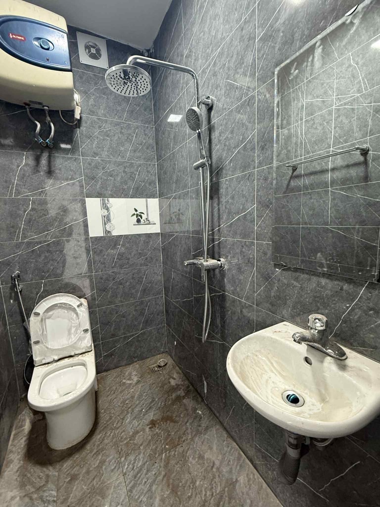 Bán nhà Triều Khúc - diện tích 63m2 1 tầng - ô tô vào nhà - giá 1,8 tỷ