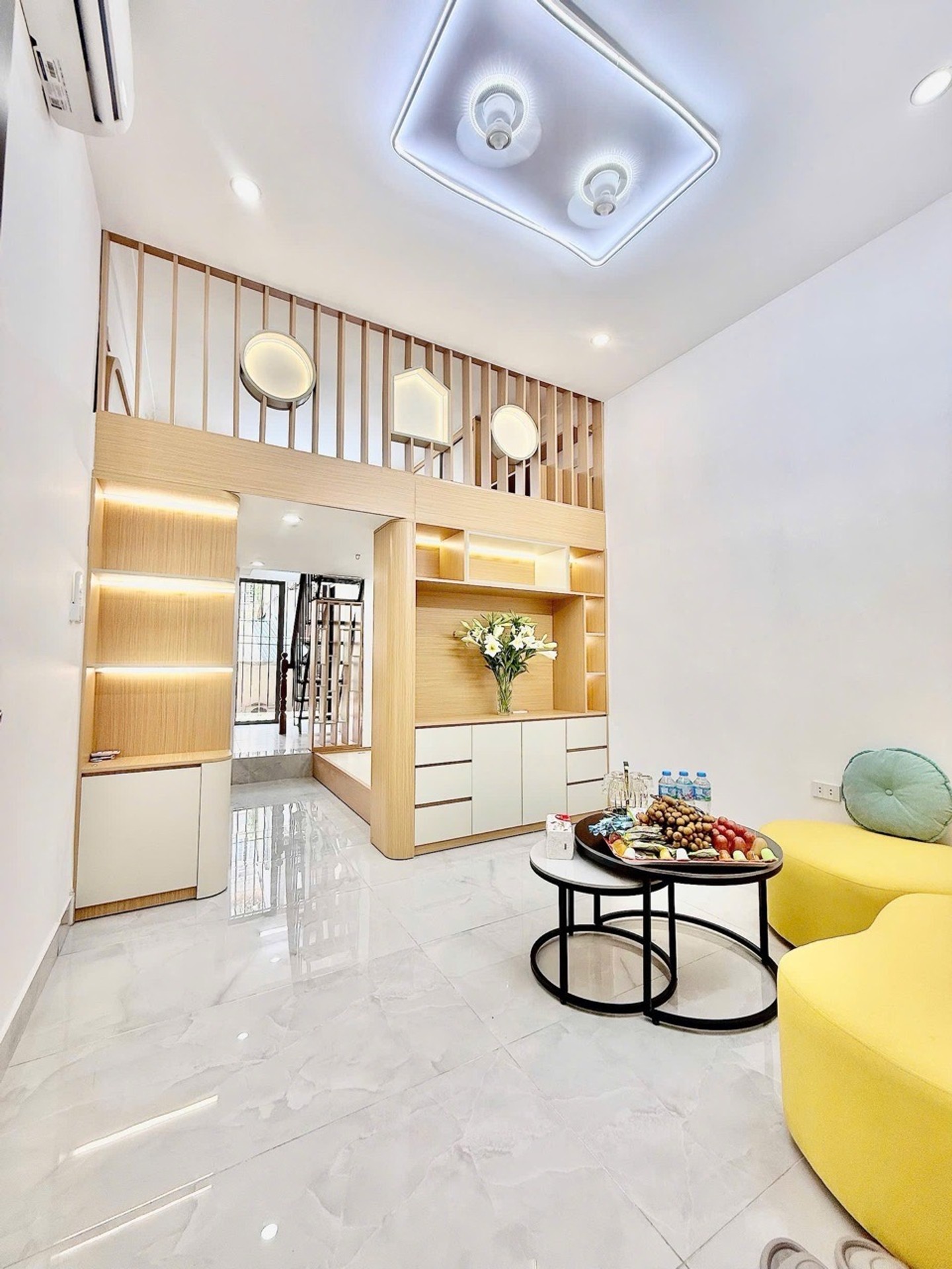 Bán nhà Lò Đúc - diện tích 55m2 2 tầng - nhà đẹp full nội thất - giá 2,85 tỷ