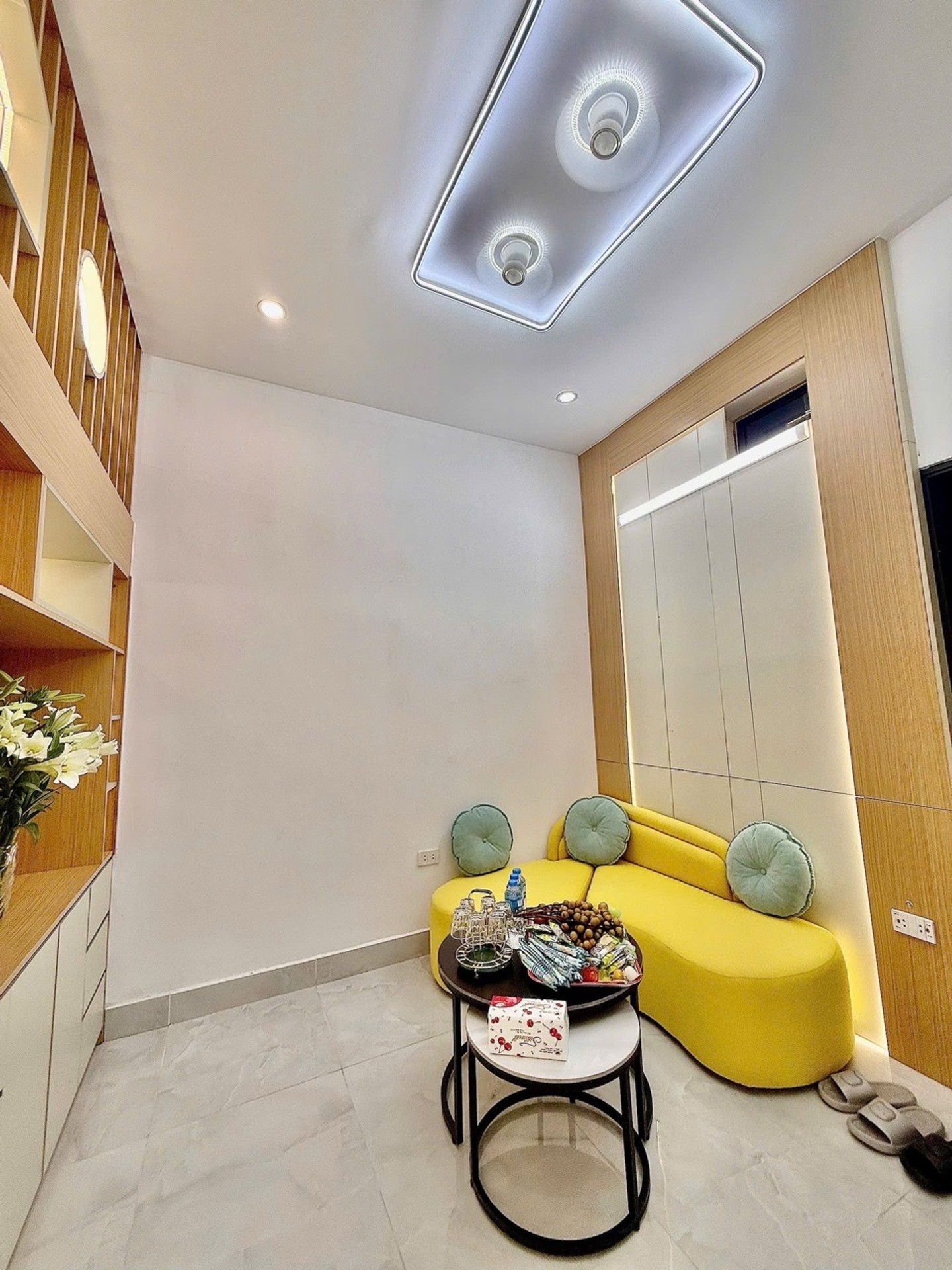 Bán nhà Lò Đúc - diện tích 55m2 2 tầng - nhà đẹp full nội thất - giá 2,85 tỷ