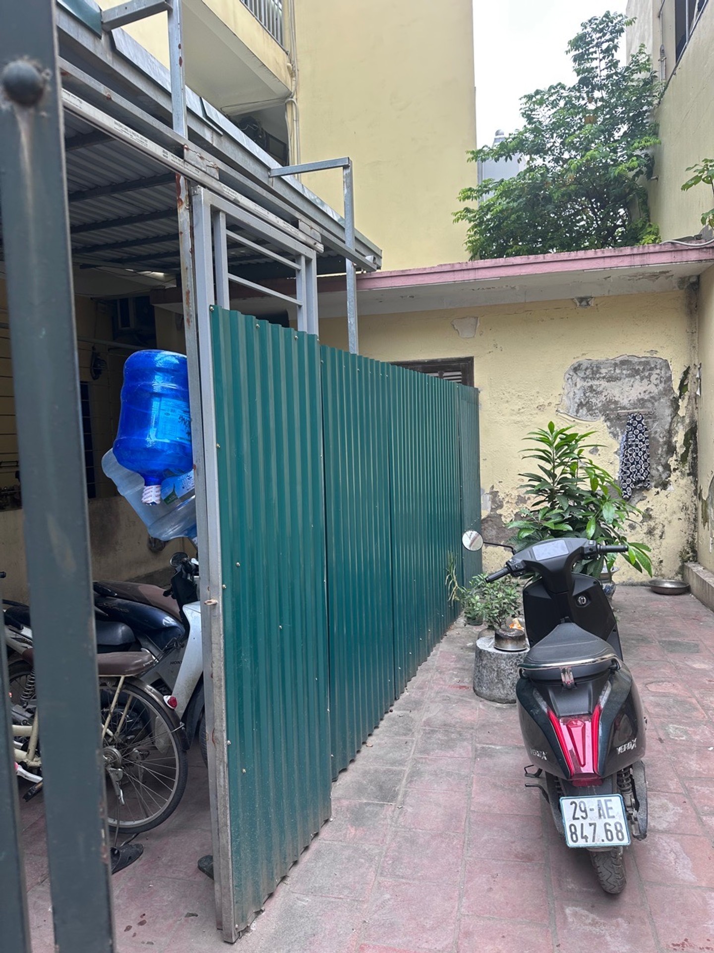Bán nhà Lĩnh Nam - diện tích 51m2 4 tầng - ô tô qua nhà - giá 8,5 tỷ