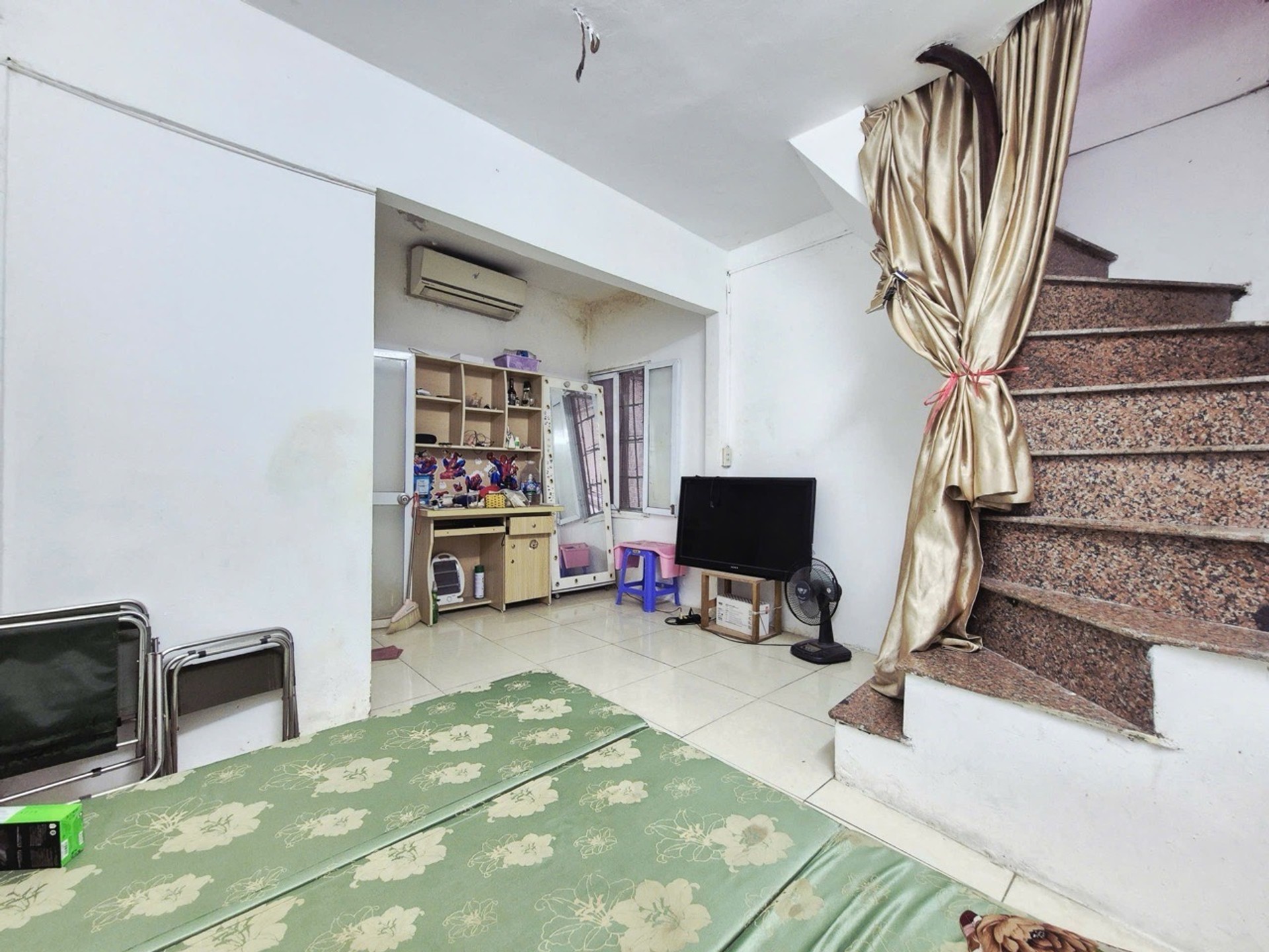 Bán nhà Bùi Ngọc Dương - diện tích 14m2 4 tầng - Căn nhà nhỏ xinh - giá 4 tỷ