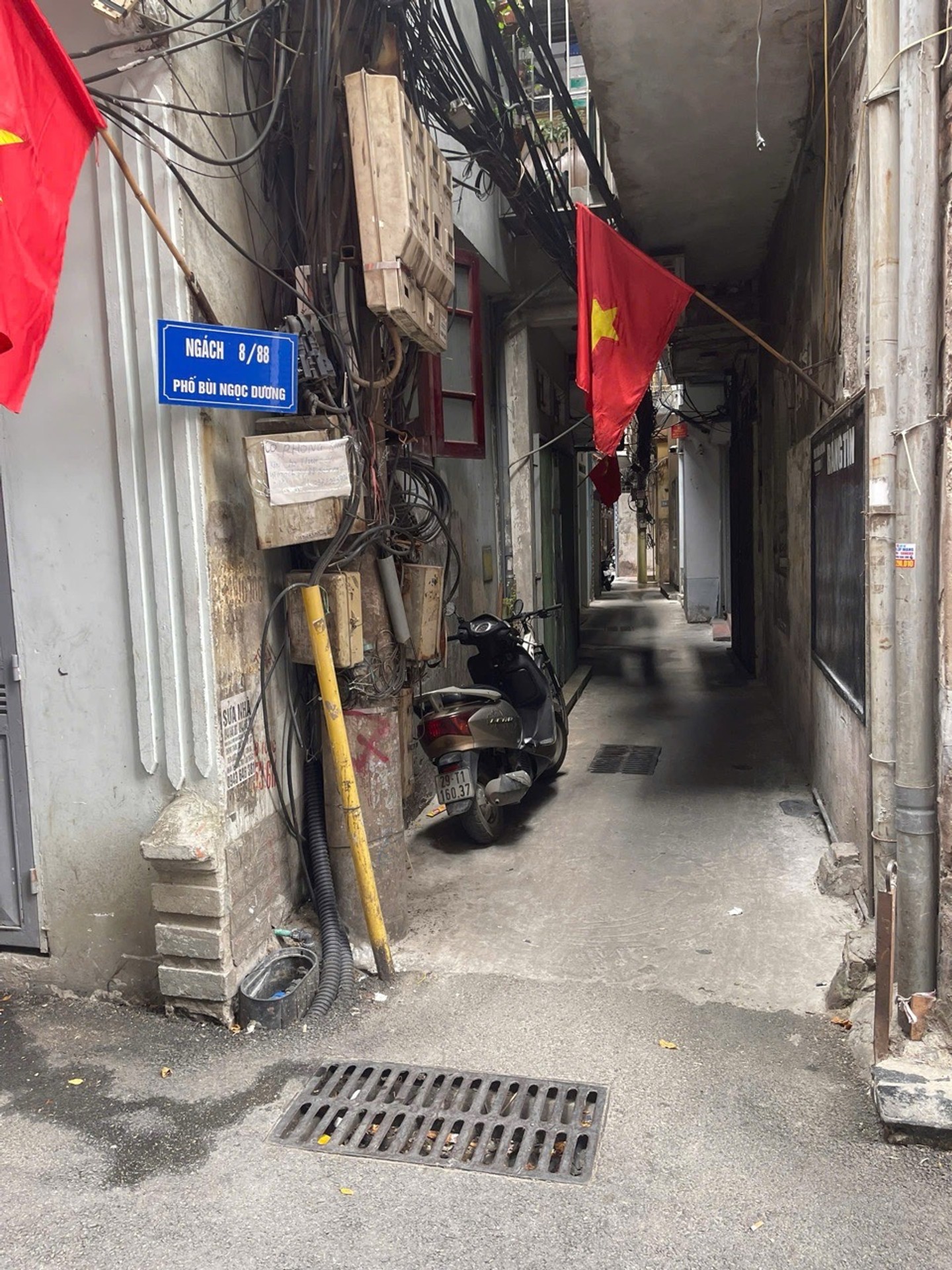 Bán nhà Bùi Ngọc Dương - diện tích 14m2 4 tầng - Căn nhà nhỏ xinh - giá 4 tỷ