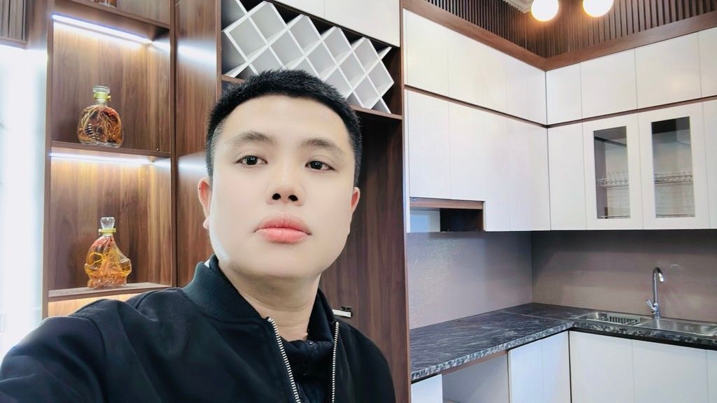 Bán nhà Vĩnh Hưng - diện tích 37m2 6 tầng - Thang máy, gần phố - giá 10 tỷ