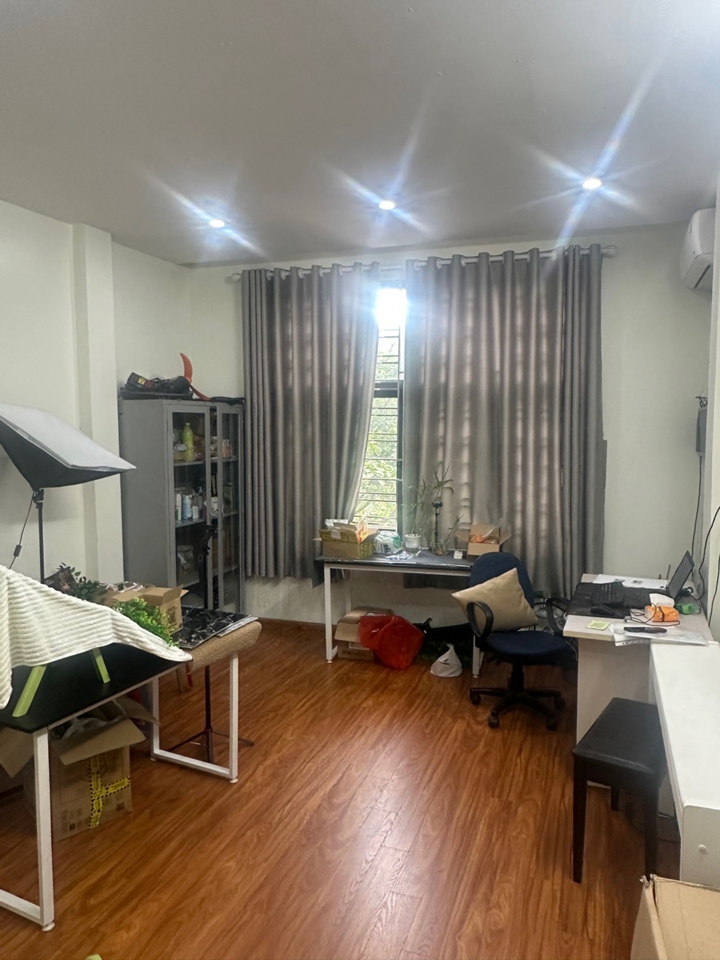 Bán nhà Dương Văn Bé - diện tích 45m2 5 tầng - ô tô qua nhà - giá 14,95 tỷ