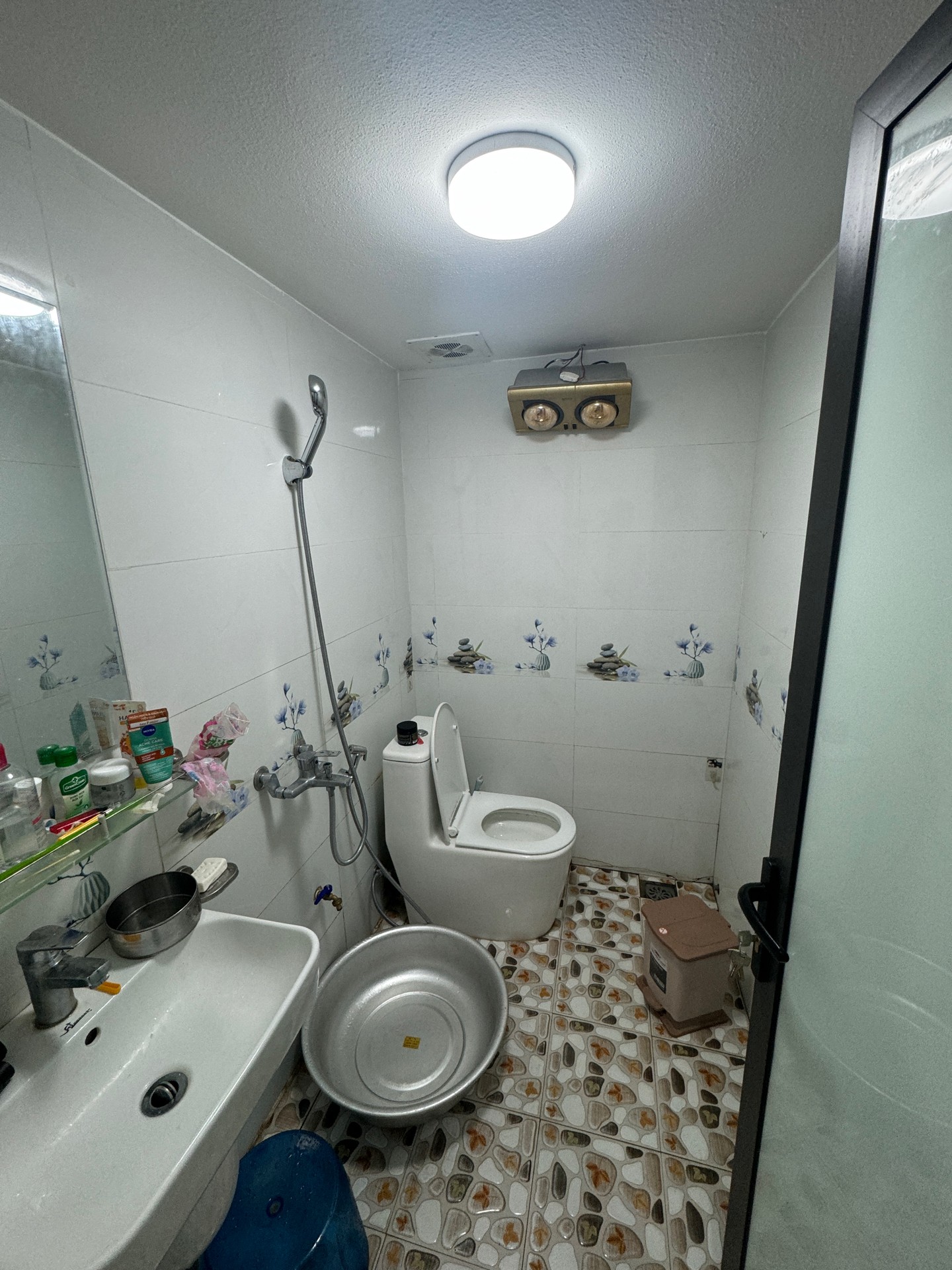 Bán nhà Tây Kết - diện tích 80m2 1 tầng - Ô TÔ TRÁNH - giá 6,5 tỷ