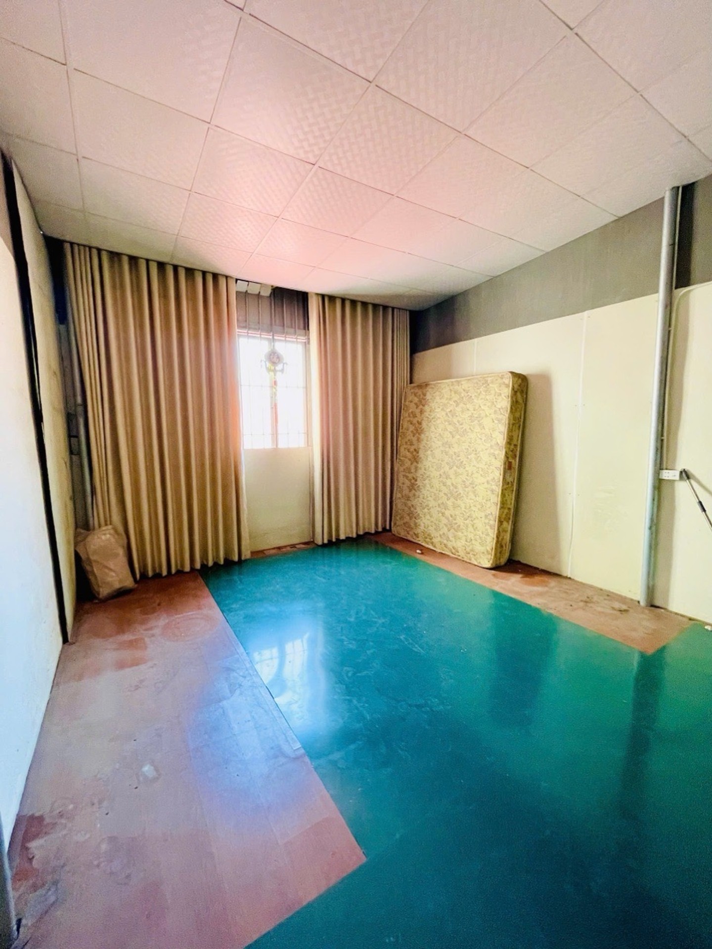 Bán nhà Định Công - diện tích 40m2 3 tầng - 10m ra ô tô - giá 7,9 tỷ