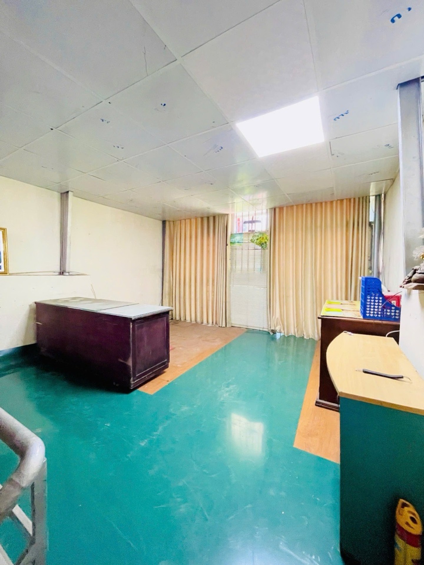 Bán nhà Định Công - diện tích 40m2 3 tầng - 10m ra ô tô - giá 7,9 tỷ