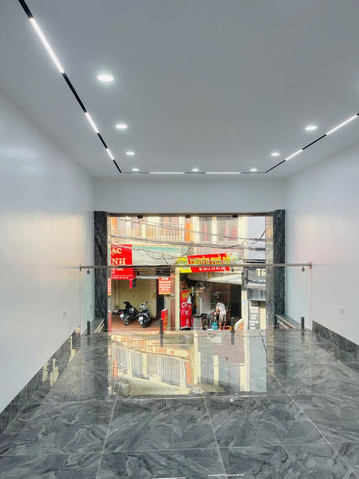 Bán nhà Thịnh Liệt - diện tích 75m2 7 tầng - Ô TÔ TRÁNH - giá 27,5 tỷ