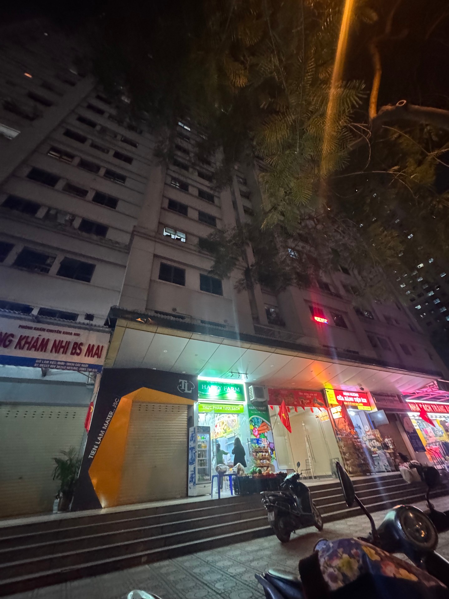 Bán nhà Nguyễn Duy Trinh - diện tích 90m2 14 tầng - Gần trường chợ tiện ích - giá 7,4 tỷ