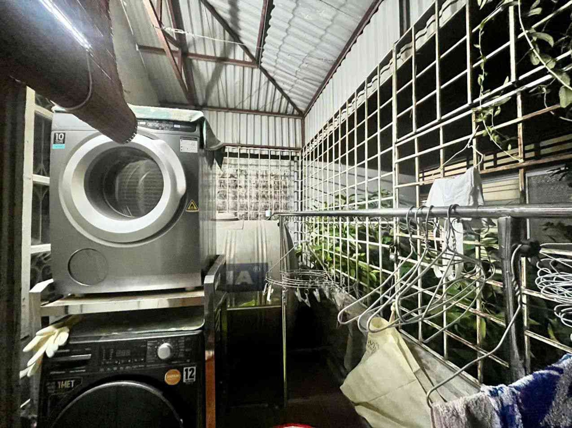 Bán nhà Dương Văn Bé - diện tích 48m2 3 tầng - Nhà đẹp hiếm có - giá 11,8 tỷ
