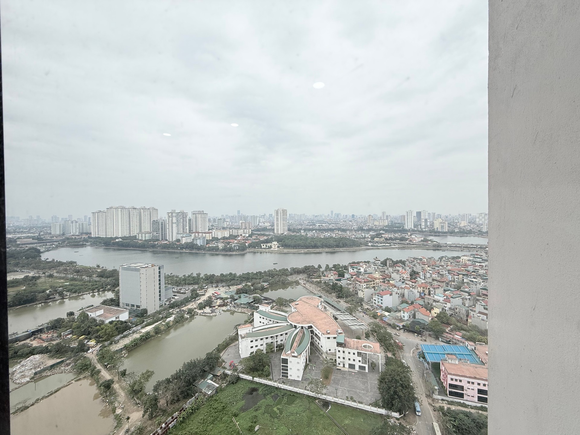 Bán căn hộ 54 Ngọc Hồi - diện tích 70m2 1 tầng - Nhà đẹp ở ngay - giá 5,3 tỷ