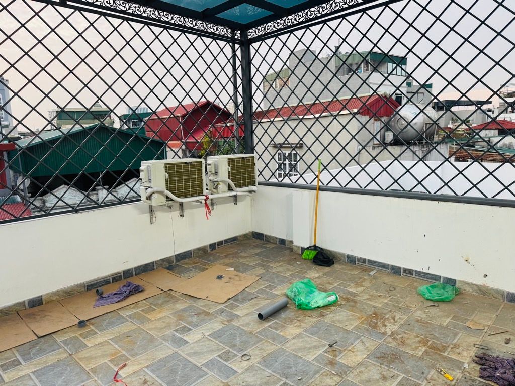 Bán nhà Minh Khai - diện tích 50m2 5 tầng - Thang máy - giá 13,2 tỷ