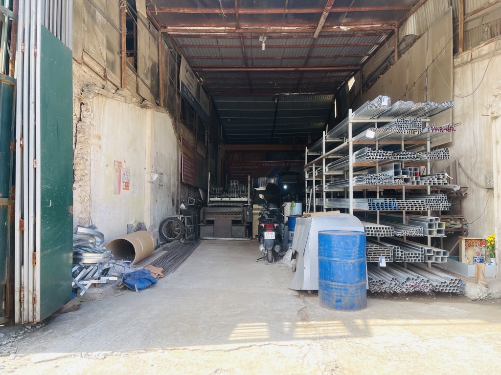 Bán nhà Tam Trinh - diện tích 178m2 1 tầng - Đất mặt phố - giá 11,5 tỷ