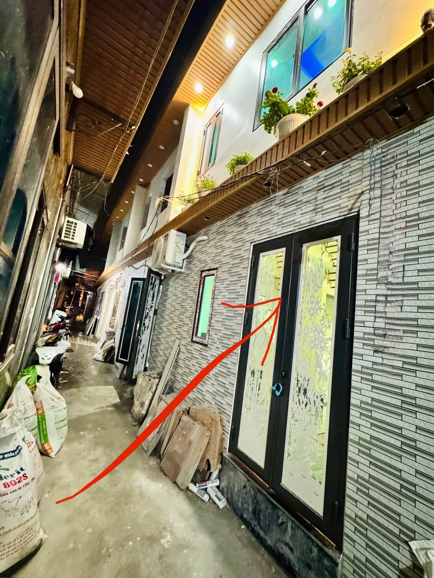 Bán nhà Tân Khai - diện tích 20m2 3 tầng - Nhà đẹp, full nội thất - giá 2,26 tỷ