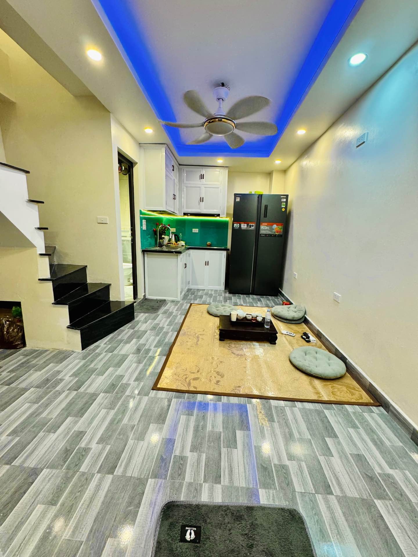 Bán nhà Tân Khai - diện tích 20m2 3 tầng - Nhà đẹp, full nội thất - giá 2,26 tỷ