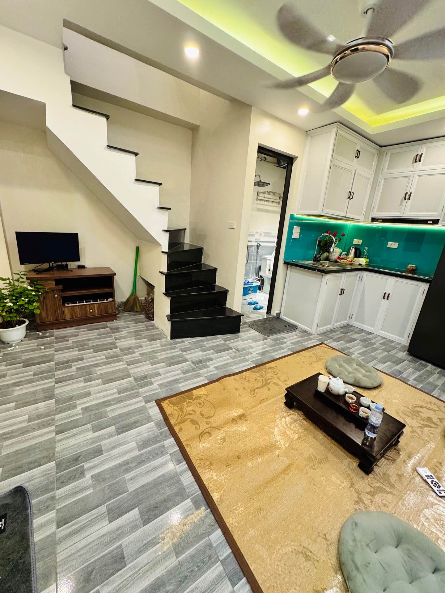 Bán nhà Tân Khai - diện tích 20m2 3 tầng - Nhà đẹp, full nội thất - giá 2,26 tỷ