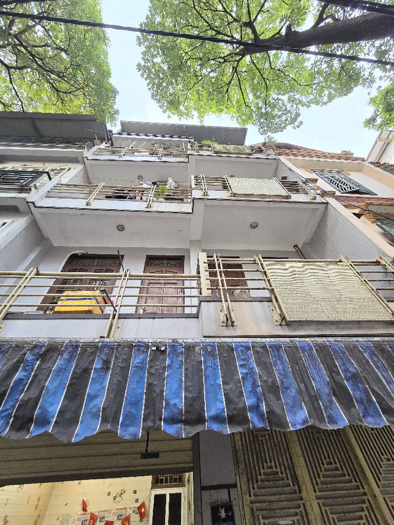 Bán nhà Kim Đồng - diện tích 56m2 4 tầng - Ô tô tránh - giá 25 tỷ