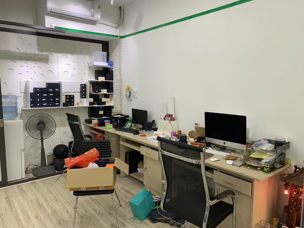 Bán nhà Hồ Văn Chương - diện tích 52m2 6 tầng - Ô tô tránh - giá 27,9 tỷ