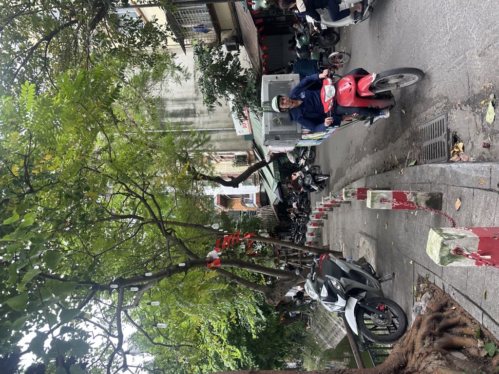 Bán nhà Hồ Văn Chương - diện tích 52m2 6 tầng - Ô tô tránh - giá 27,9 tỷ