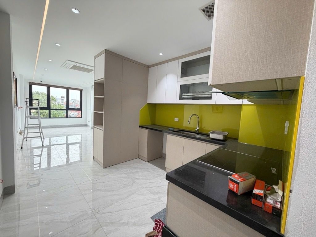 Bán nhà Đền Lừ 2 - diện tích 40m2 7 tầng - Thang máy - giá 26,5 tỷ