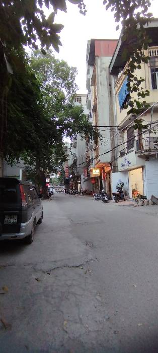 Bán nhà Nguyễn Chí Thanh - diện tích 52m2 6 tầng - Thang máy, ô tô tránh - giá 19,5 tỷ