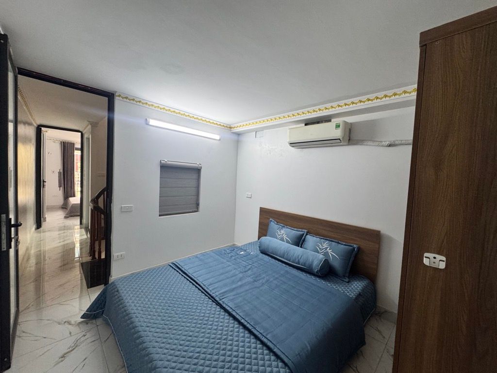 Bán nhà Nam Dư - diện tích 30m2 4 tầng - Ô tô vào gần nhà - giá 7,5 tỷ