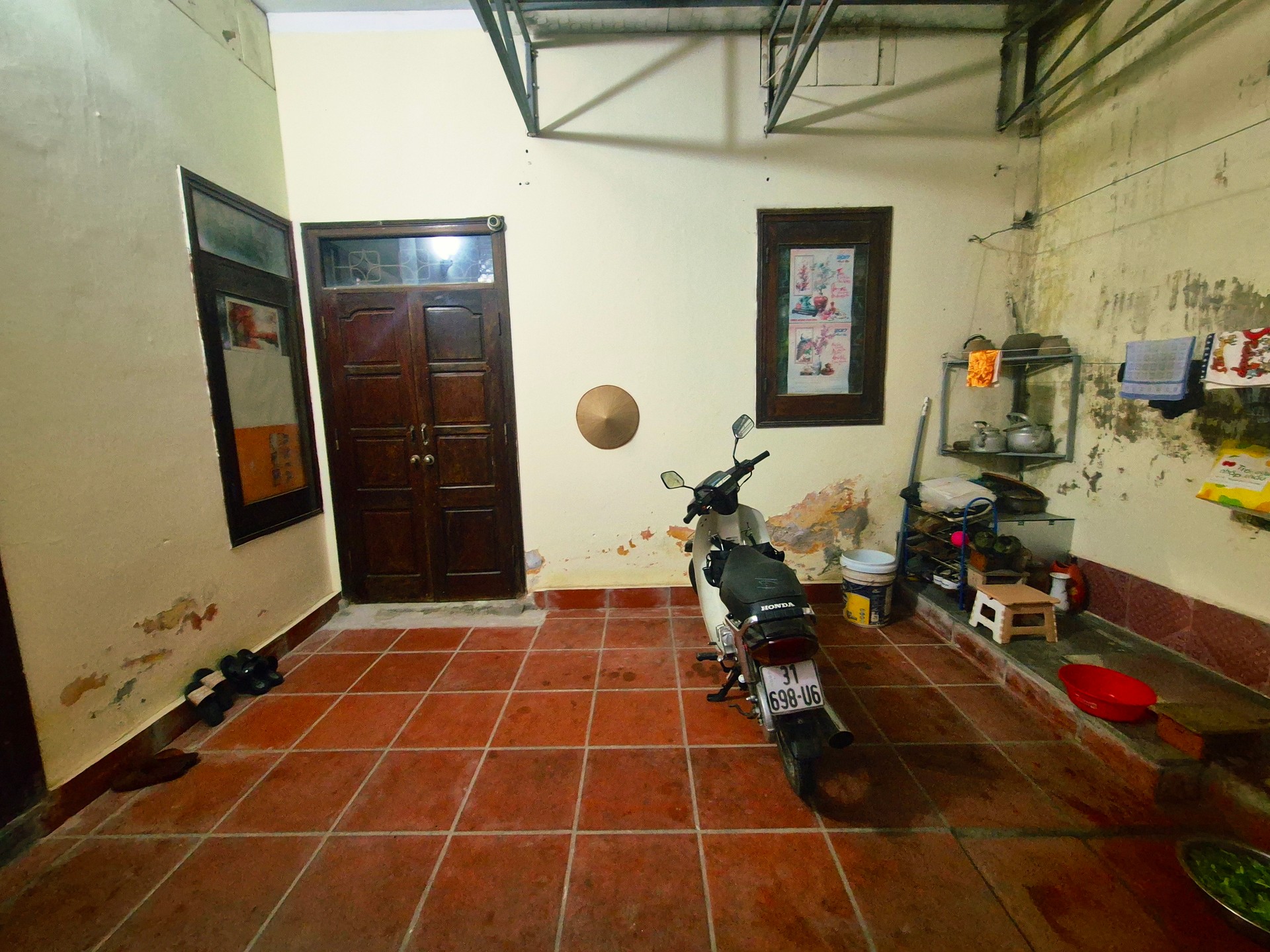 Bán nhà Nguyễn Ngọc Nại - diện tích 96m2 3 tầng - Ô tô đỗ cửa - giá 32,5 tỷ