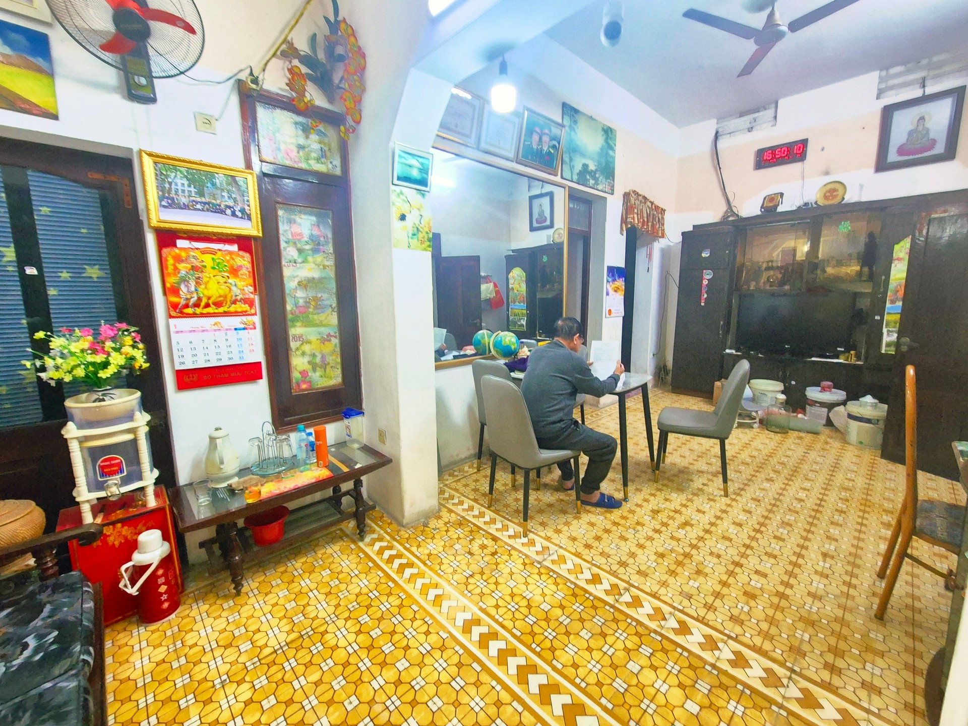 Bán nhà Nguyễn Ngọc Nại - diện tích 96m2 3 tầng - Ô tô đỗ cửa - giá 32,5 tỷ