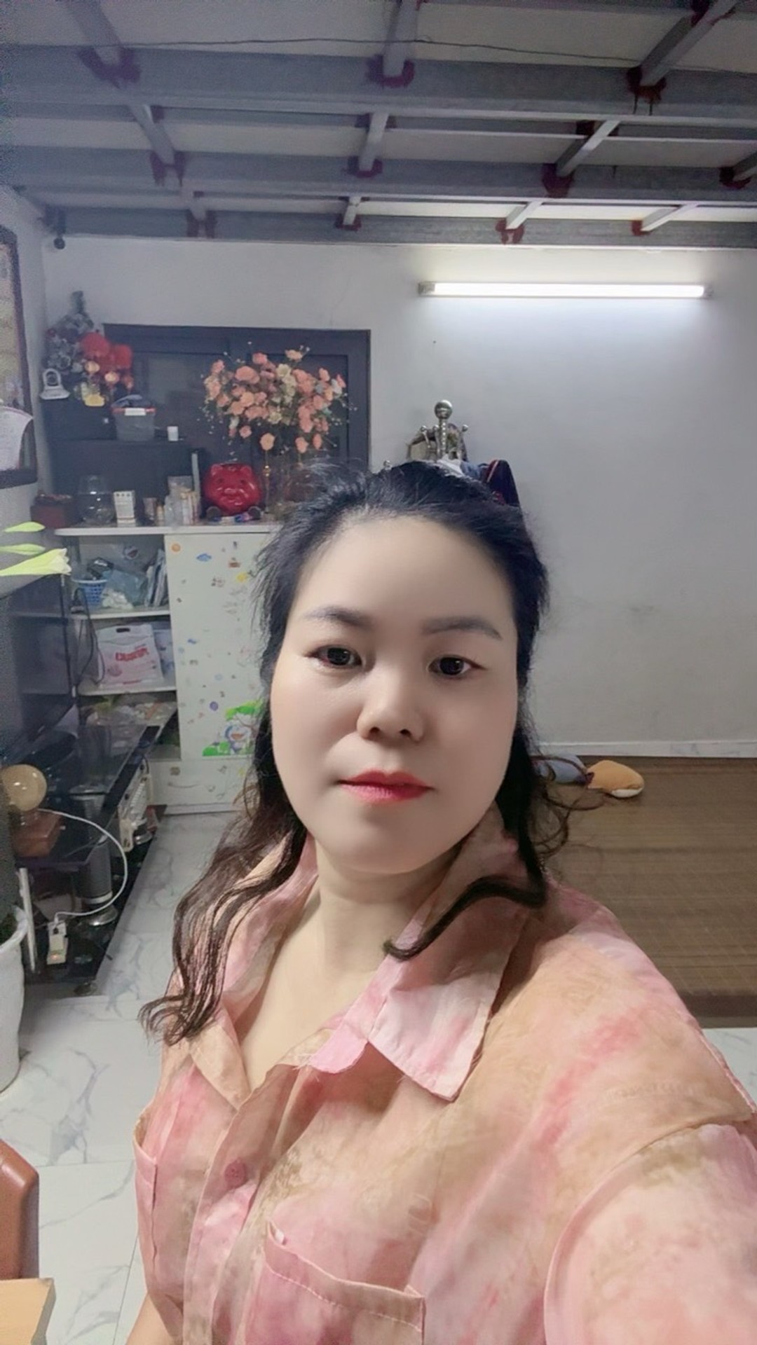 Bán nhà Giải Phóng - diện tích 33m2 2 tầng - ô tô đỗ cổng - giá 6,1 tỷ