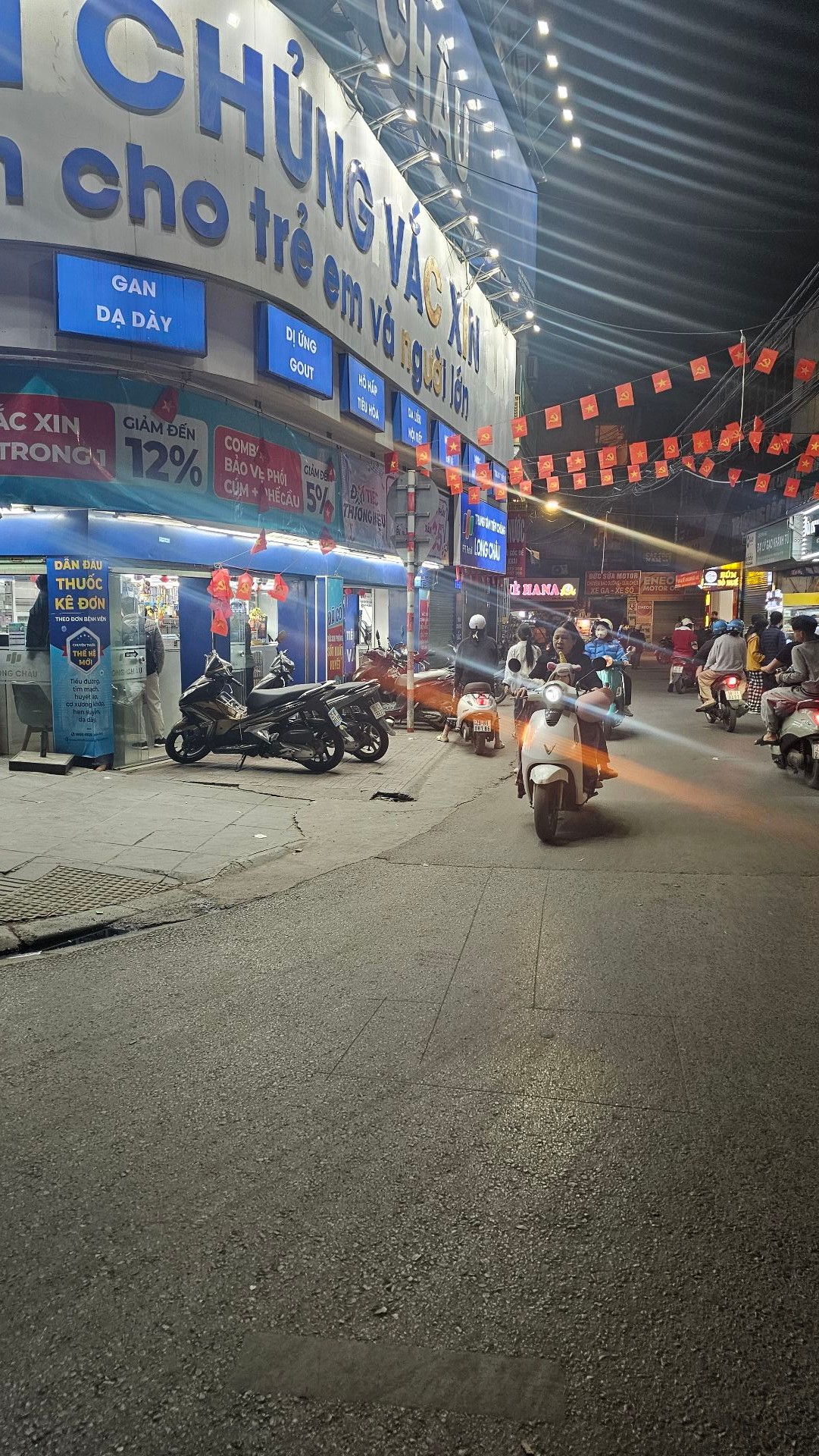 Bán nhà Hoàng Mai - diện tích 45m2 5 tầng - Lô góc 3 mặt thoáng - giá 8,75 tỷ