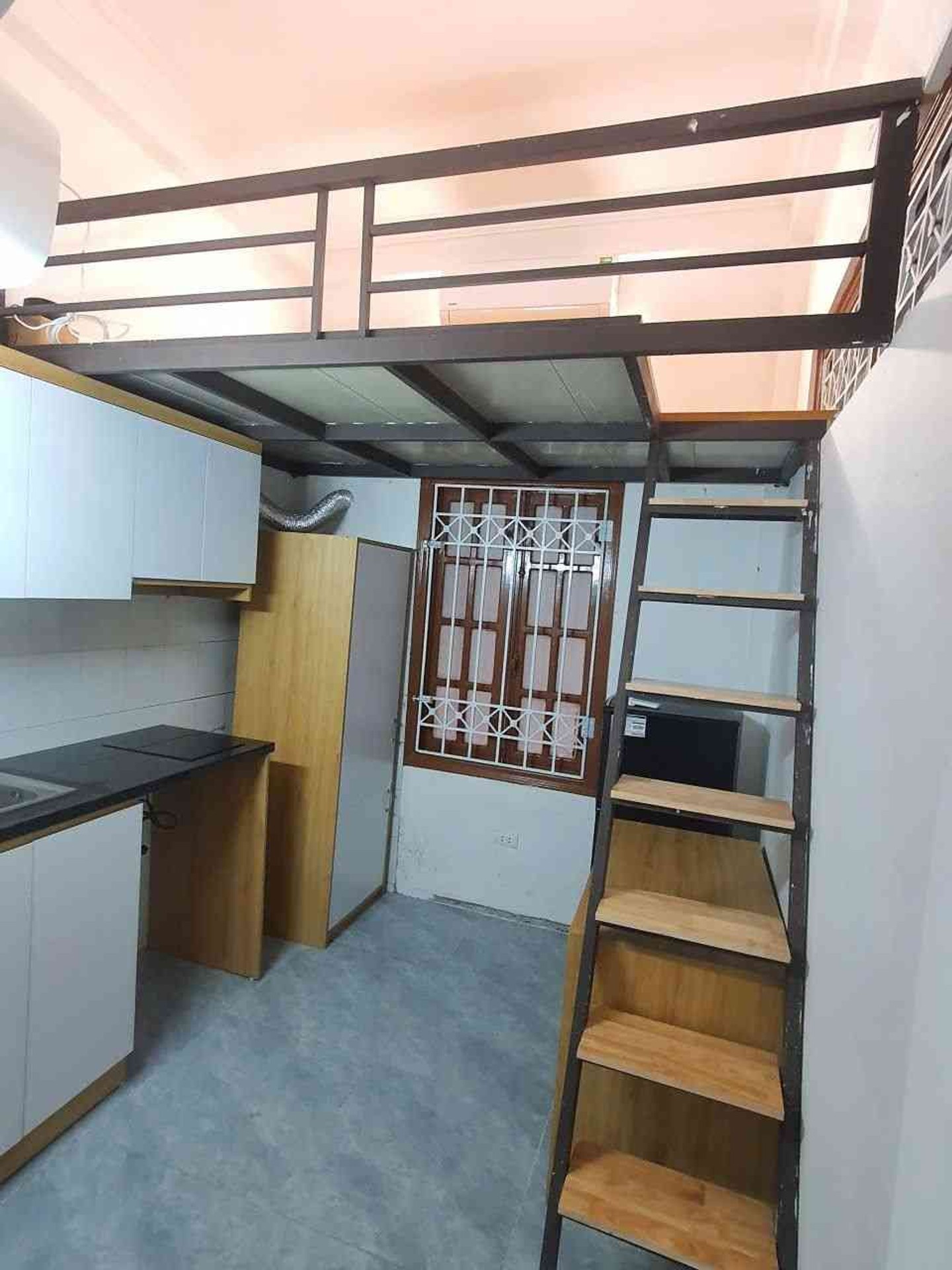 Bán nhà Hoàng Mai - diện tích 45m2 5 tầng - Lô góc 3 mặt thoáng - giá 8,75 tỷ