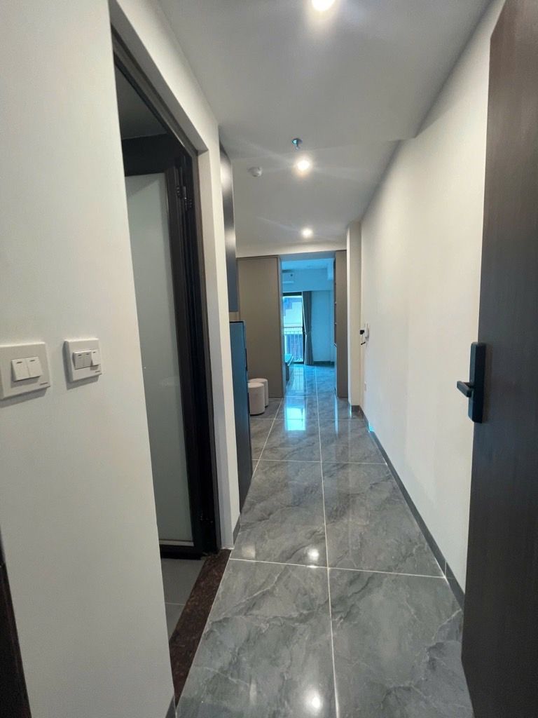 Bán nhà Nguyễn Ngọc Nại - diện tích 81m2 8 tầng - Ô tô vào nhà - giá 29,8 tỷ