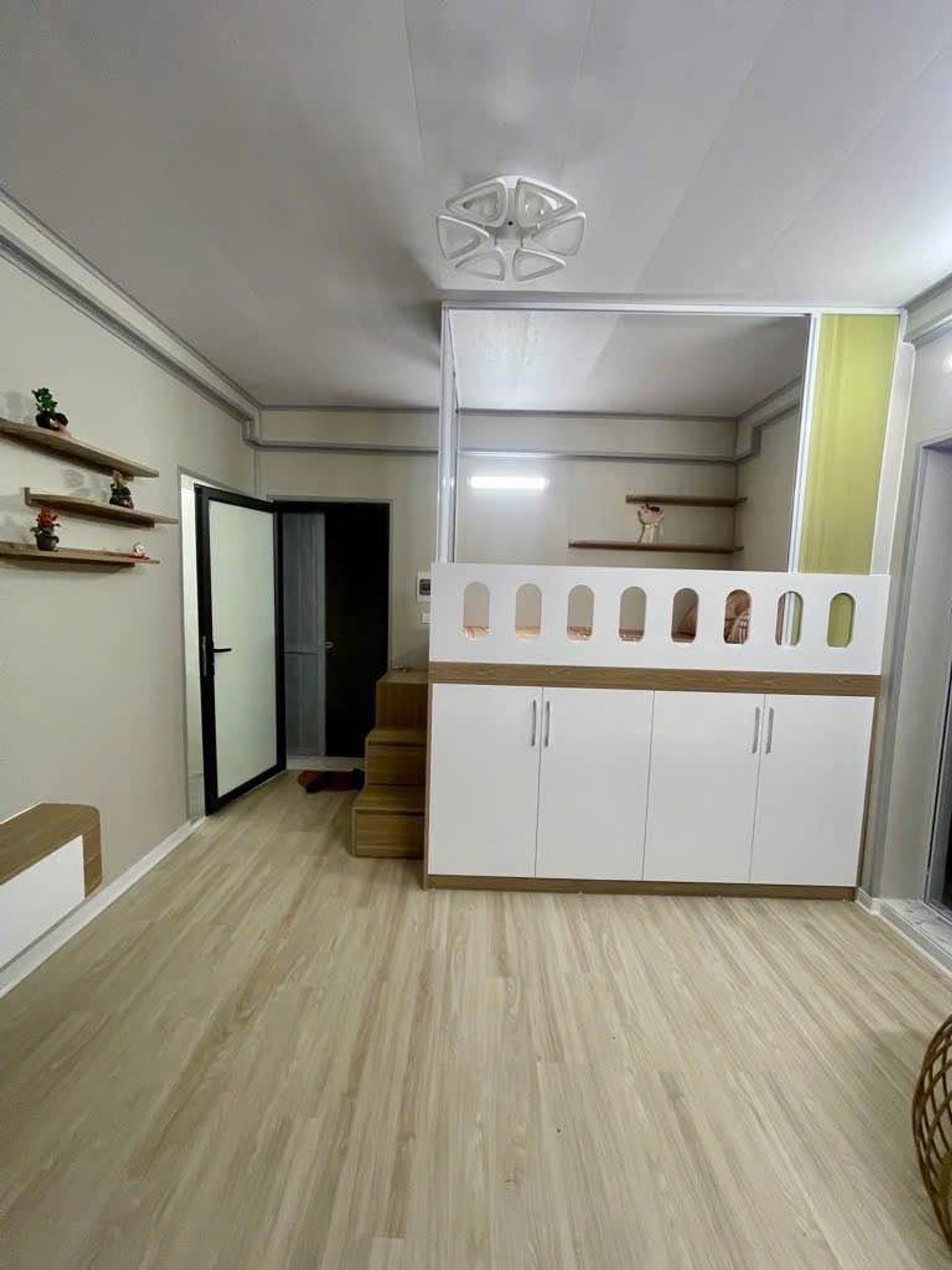 Bán nhà Hồng Mai - diện tích 45m2 2 tầng - Lô góc - giá 2,9 tỷ