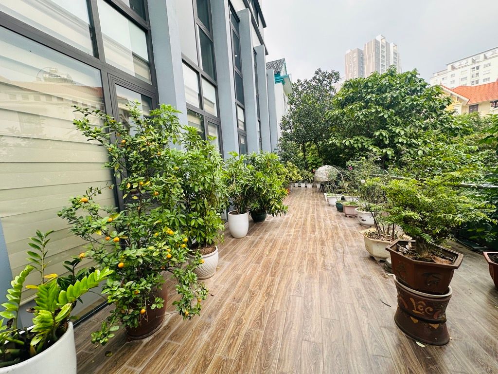 Bán nhà Lô H1 KĐT Mới Yên Hòa - diện tích 264m2 6 tầng - BIỆT THỰ - LÔ GÓC - VỪA Ở - KINH DOANH VĂN PHÒNG - NHÀ HÀNG - ĐẲNG CẤP 5 SAO - giá 170 tỷ