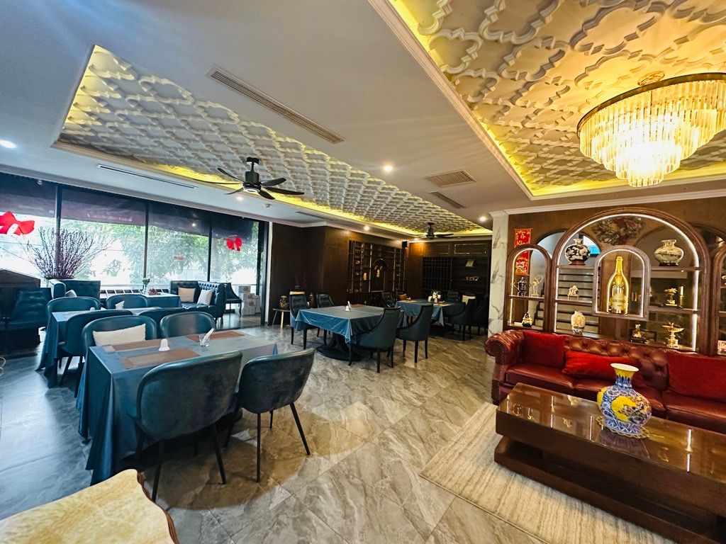 Bán nhà Lô H1 KĐT Mới Yên Hòa - diện tích 264m2 6 tầng - BIỆT THỰ - LÔ GÓC - VỪA Ở - KINH DOANH VĂN PHÒNG - NHÀ HÀNG - ĐẲNG CẤP 5 SAO - giá 170 tỷ