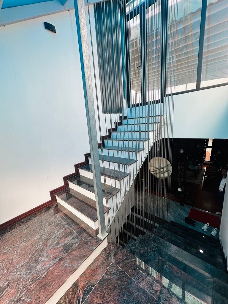 Bán nhà Lô H1 KĐT Mới Yên Hòa - diện tích 264m2 6 tầng - BIỆT THỰ - LÔ GÓC - VỪA Ở - KINH DOANH VĂN PHÒNG - NHÀ HÀNG - ĐẲNG CẤP 5 SAO - giá 170 tỷ