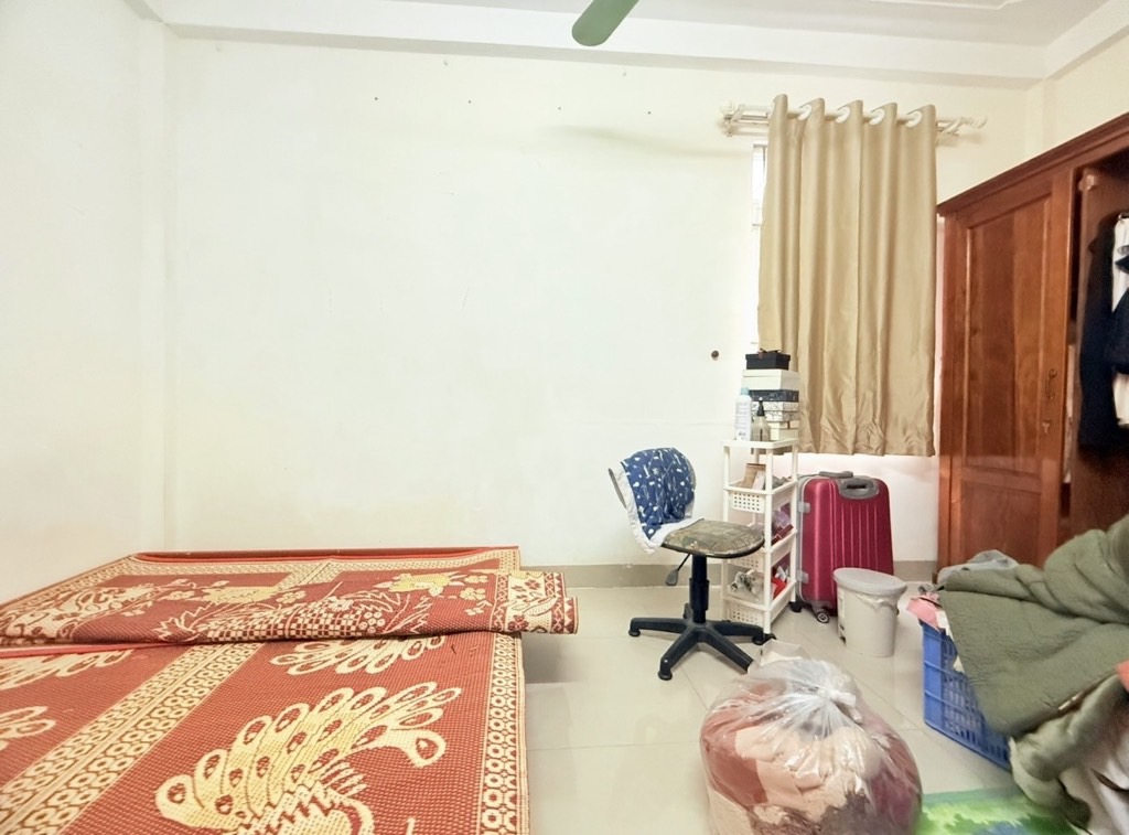 Bán nhà Vân Đồn - diện tích 97m2 6 tầng - Đang cập nhật - giá 34 tỷ