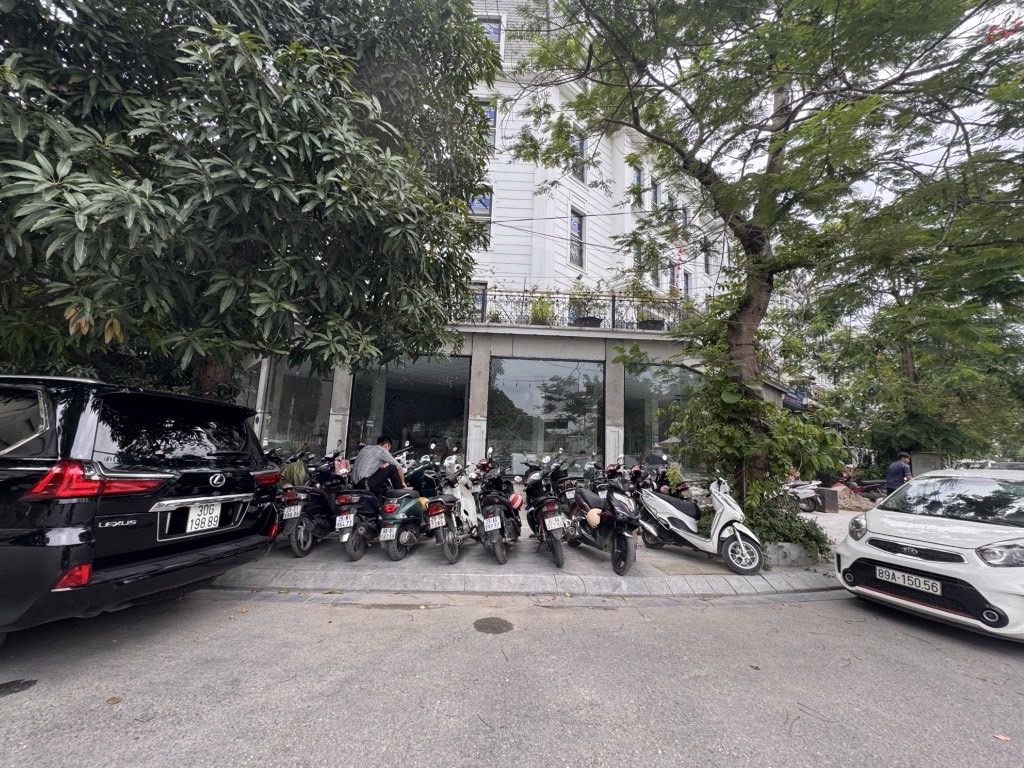 Bán nhà Ngõ 2 ô tô tránh (5 - 7m) - diện tích 88.5m2 5 tầng - Ô TÔ TRÁNH - giá 35 tỷ