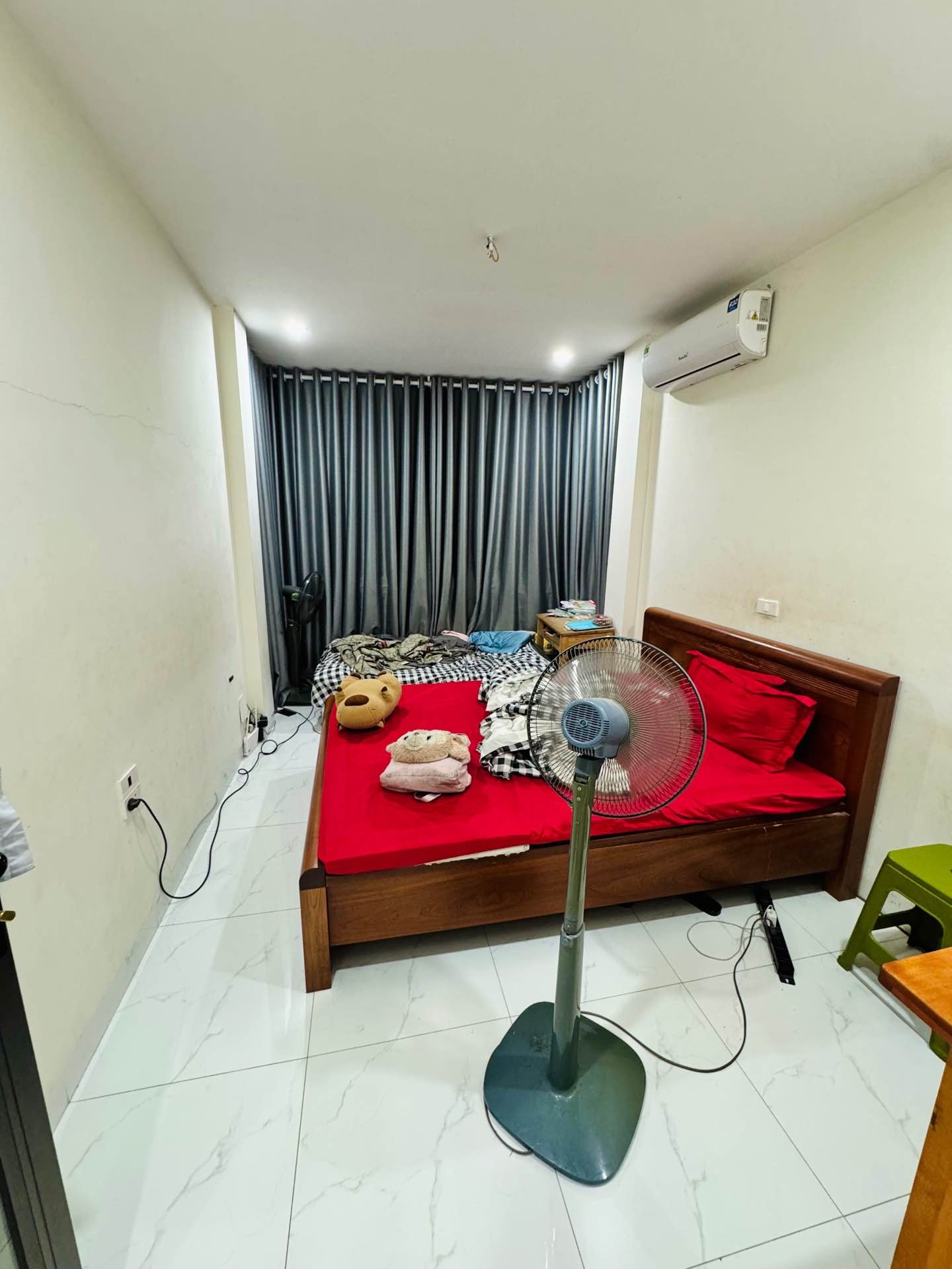 Bán nhà Đại Từ - diện tích 33m2 3 tầng - Ô tô su cóc tận cửa - giá 3,6 tỷ