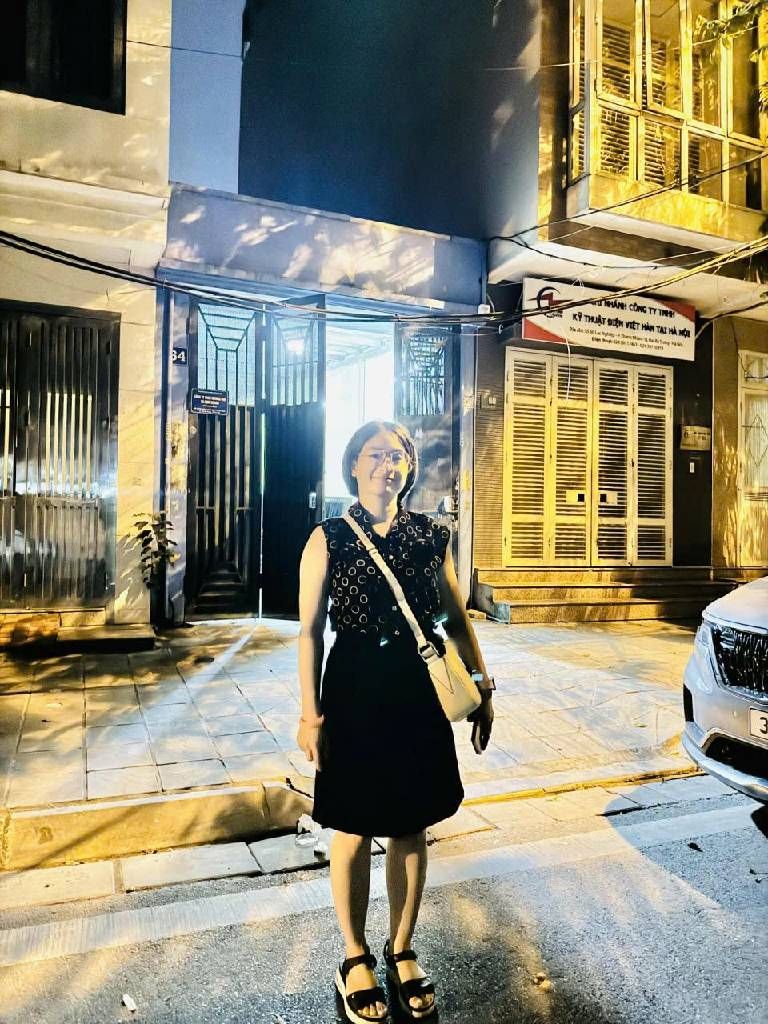 Bán nhà Lạc Nghiệp - diện tích 241.3m2 2 tầng - Mảnh đất vàng mặt phố - giá 129 tỷ