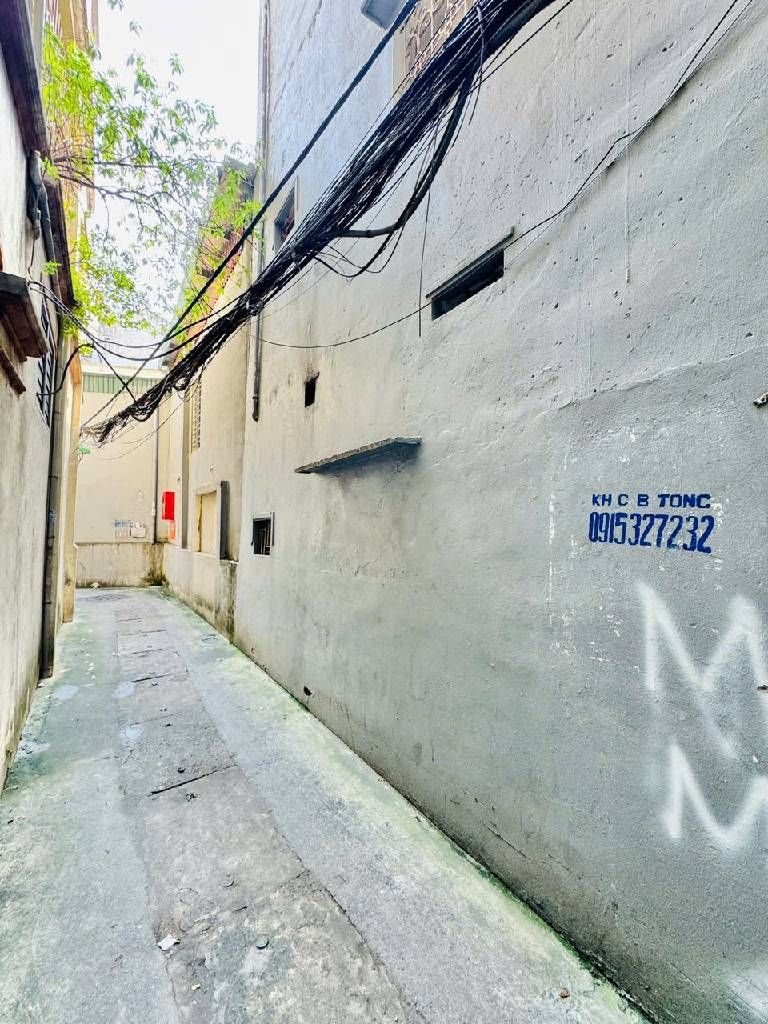 Bán nhà Lạc Nghiệp - diện tích 241.3m2 2 tầng - Mảnh đất vàng mặt phố - giá 129 tỷ