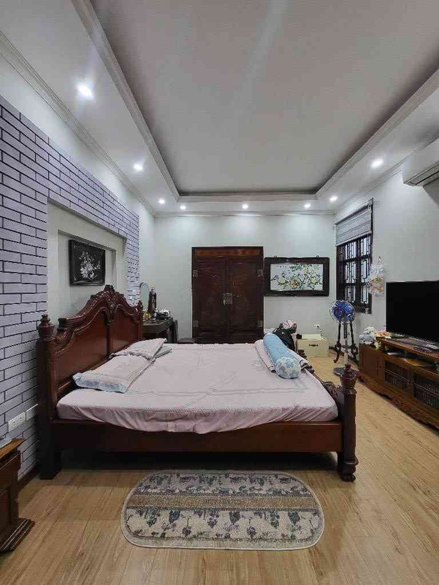Bán nhà Giáp Bát - diện tích 31m2 5 tầng - mặt ngõ thông, cách ô tô 10m - giá 8,8 tỷ