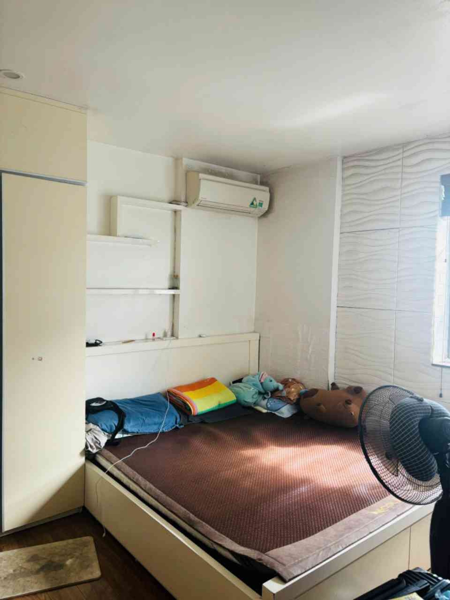 Bán nhà Toà Bắc - diện tích 62m2 1 tầng - Căn hộ tầng 15 - giá 5,5 tỷ