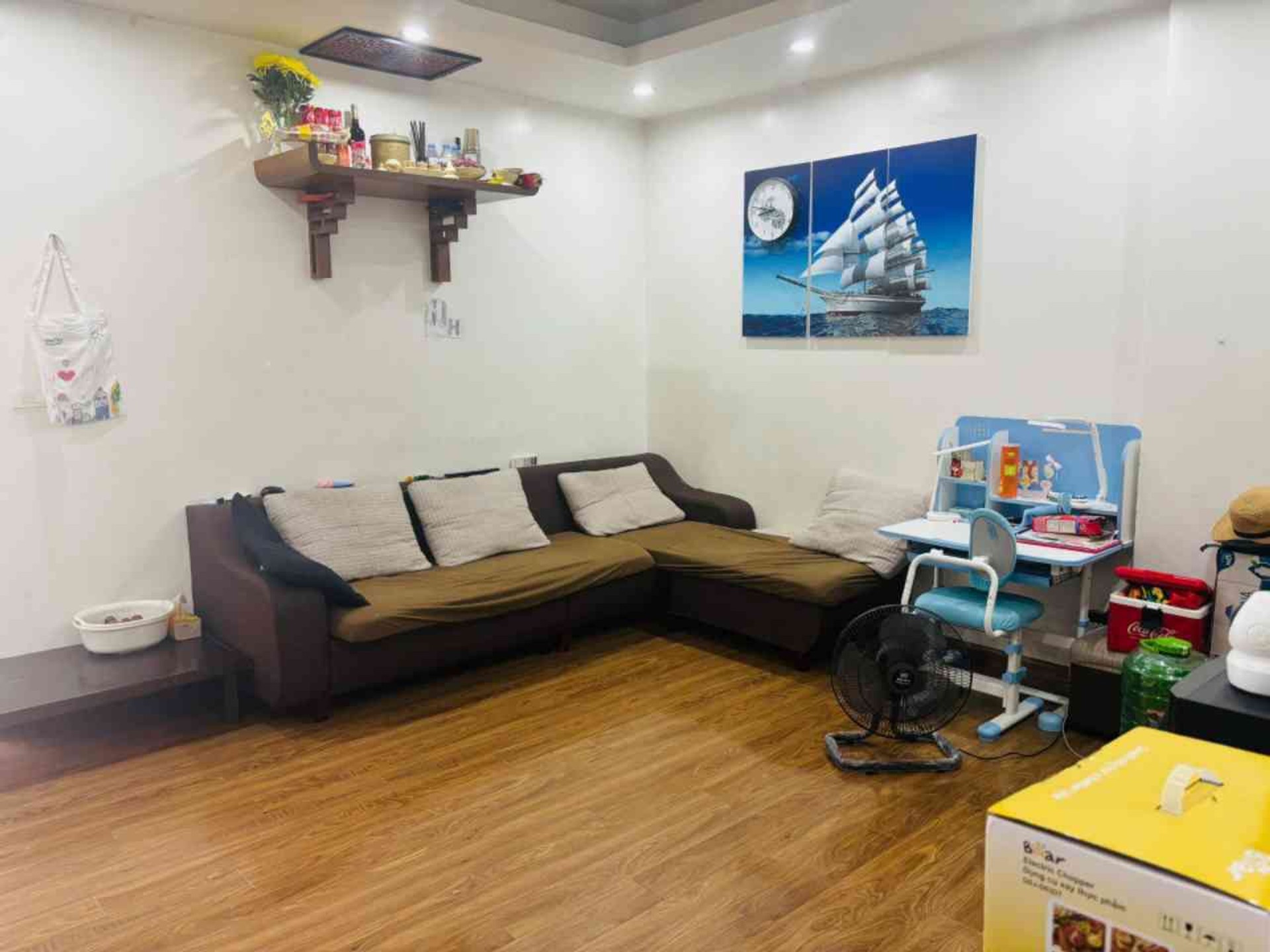 Bán nhà Toà Bắc - diện tích 62m2 1 tầng - Căn hộ tầng 15 - giá 5,5 tỷ