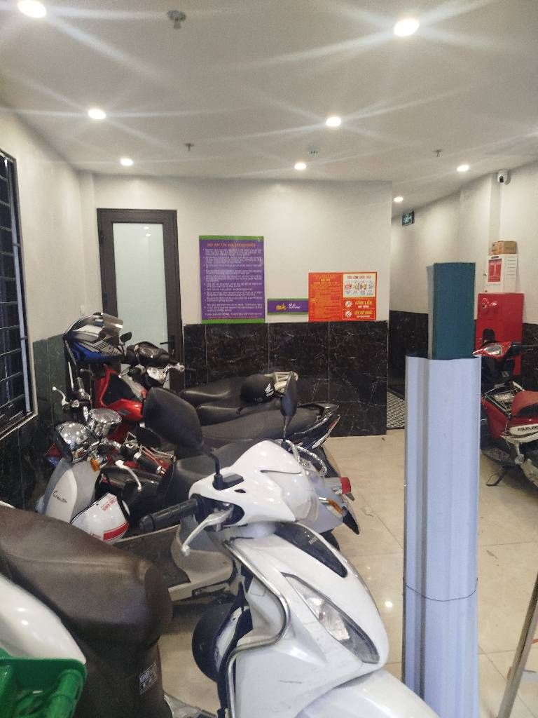 Bán nhà Bạch Mai - diện tích 70m2 7 tầng - Lô góc, thang máy - giá 28 tỷ