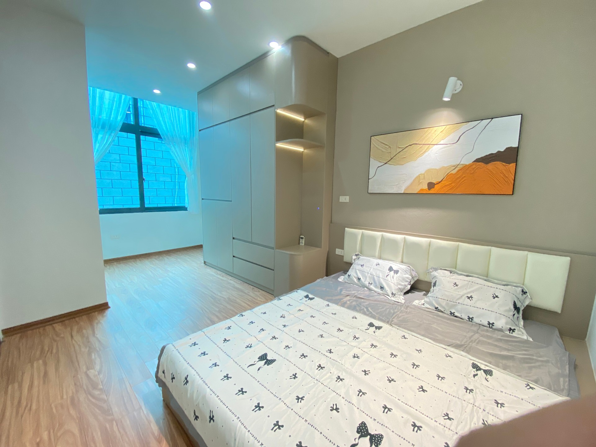 Bán nhà Hồng Mai - diện tích 30m2 4 tầng - Nhà đẹp đón Tết full nội thất - giá 6,65 tỷ