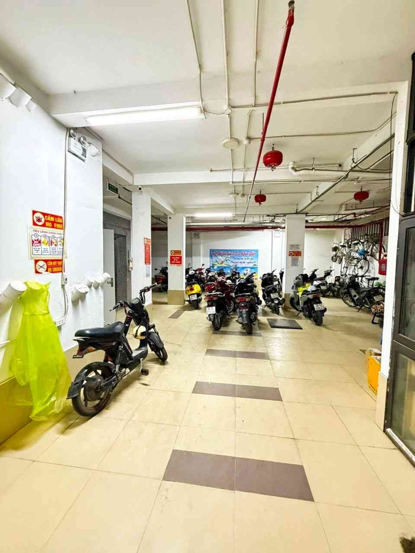 Bán nhà Khâm Thiên - diện tích 35m2 1 tầng - Thang máy - giá 1,8 tỷ