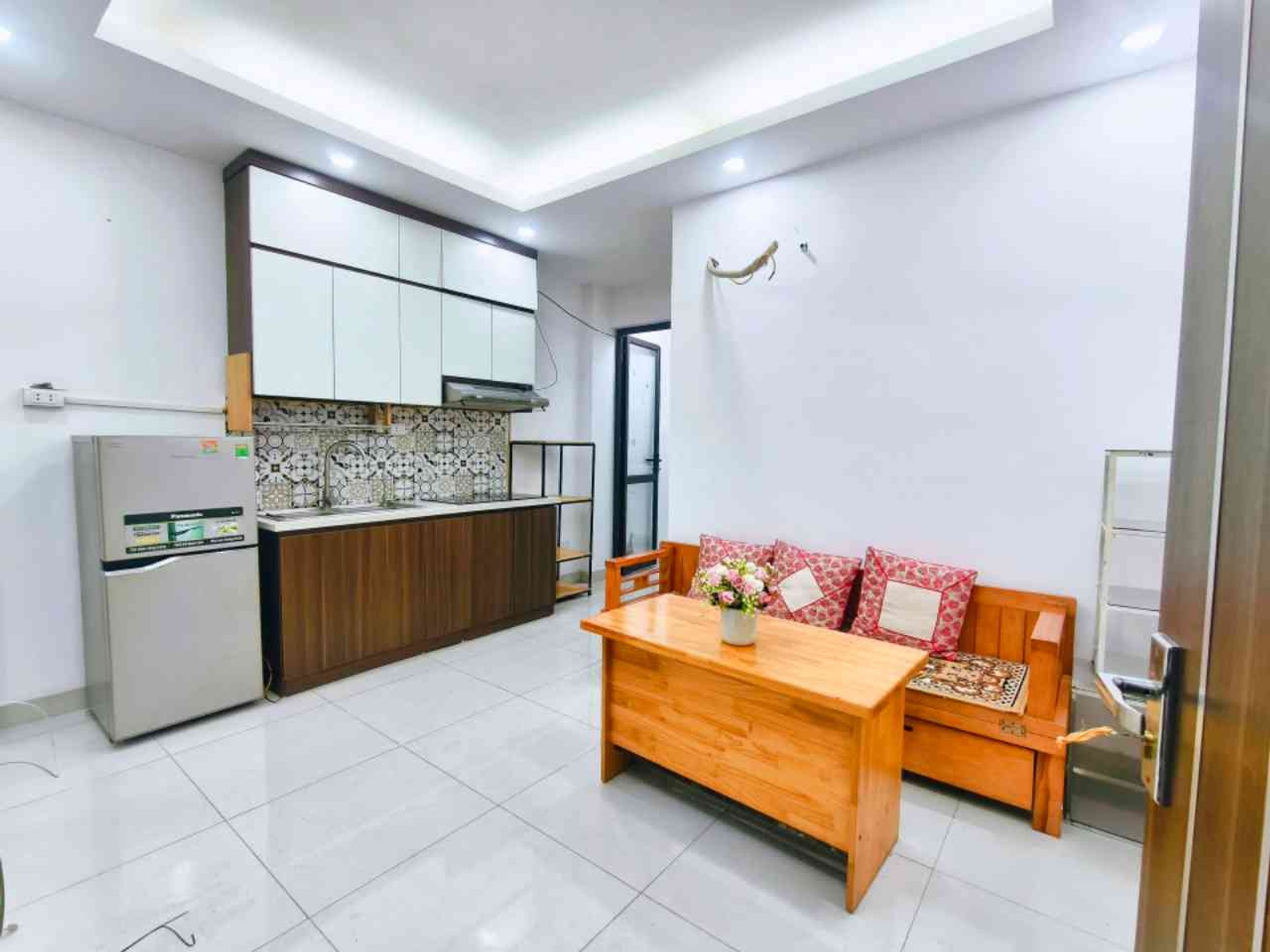 Bán nhà Khâm Thiên - diện tích 35m2 1 tầng - Thang máy - giá 1,8 tỷ